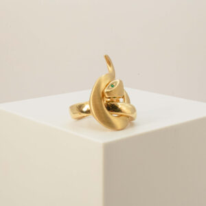 Anel Serpente Lisa e Fosca Com Esmeralda Ouro 18k