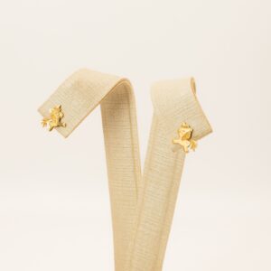 Brinco Infantil Unicórnio Fosco e Liso Ouro 18k