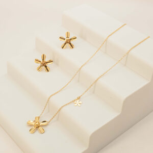Conjunto Flor Estilo Diamantado Ouro 18k